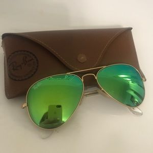 Rayban aviator green flash